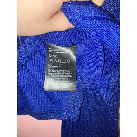 Divided by H&M sparkly blue knit lightweight cropped sweater size small - Picture 3 of 4